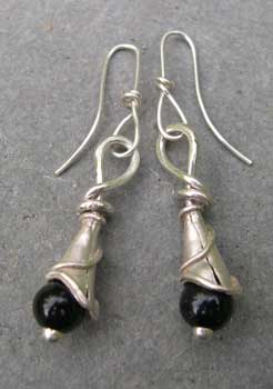 Black Agate earrings in silver caps