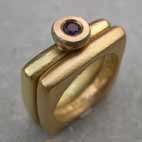Amethyst square ring - 18ct gold with a wedding ring