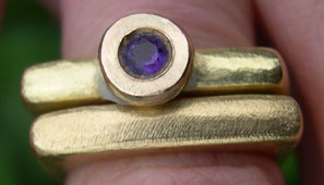 contemporary wedding rings square 18ct gold and amethyst