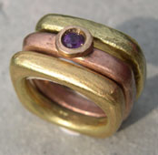 amethyst and gold wedding rings